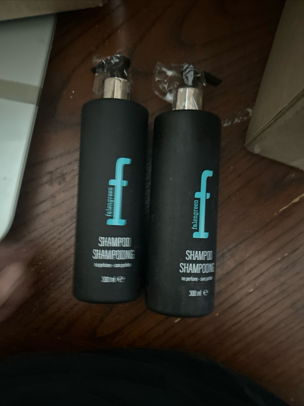 4 Shampoo + 4 Conditioner, all 300 mL / 10.1 oz, fragrance-free.